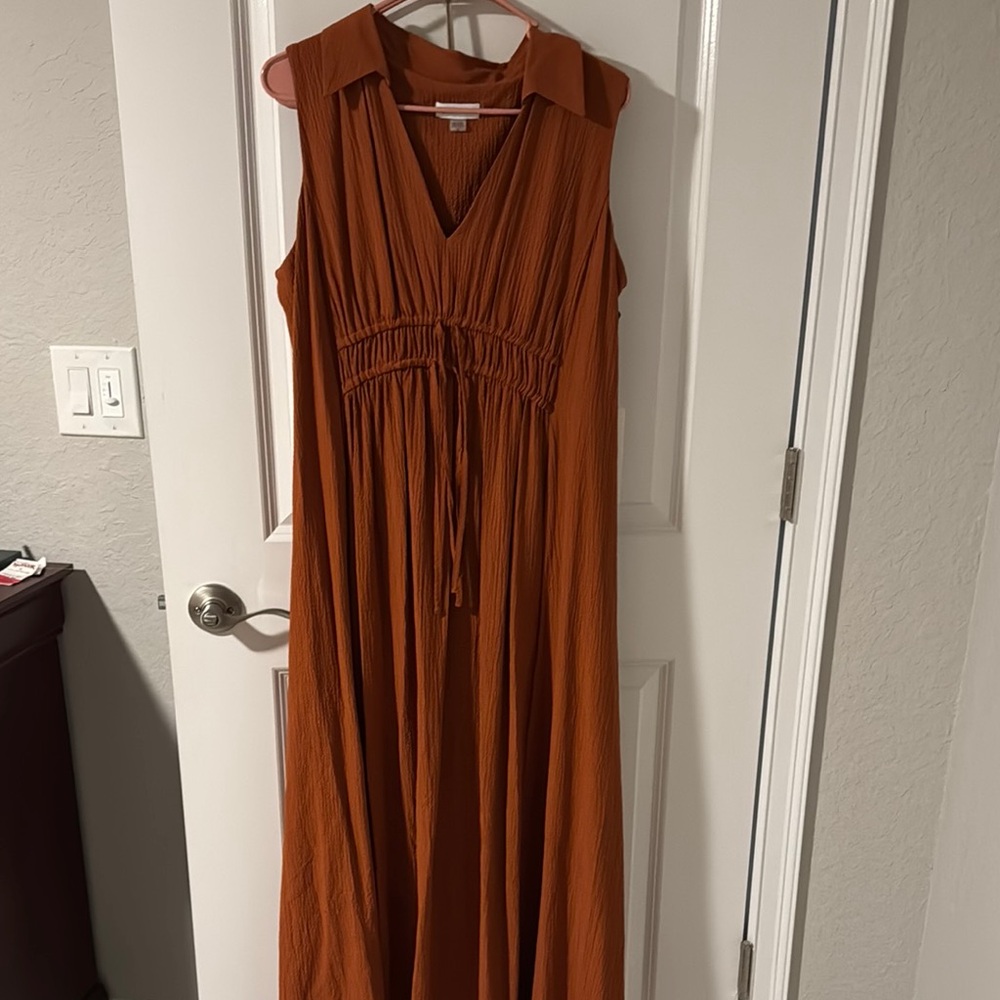 Sleeveless Rust Maxi Dress